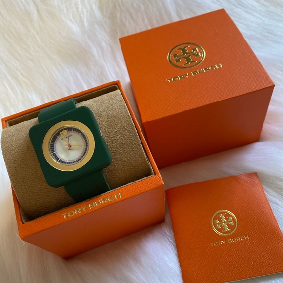 ⛔️SOLD⛔️TORY BURCH THE IZZIE WATCH TBW3018 - Picture 2 of 5